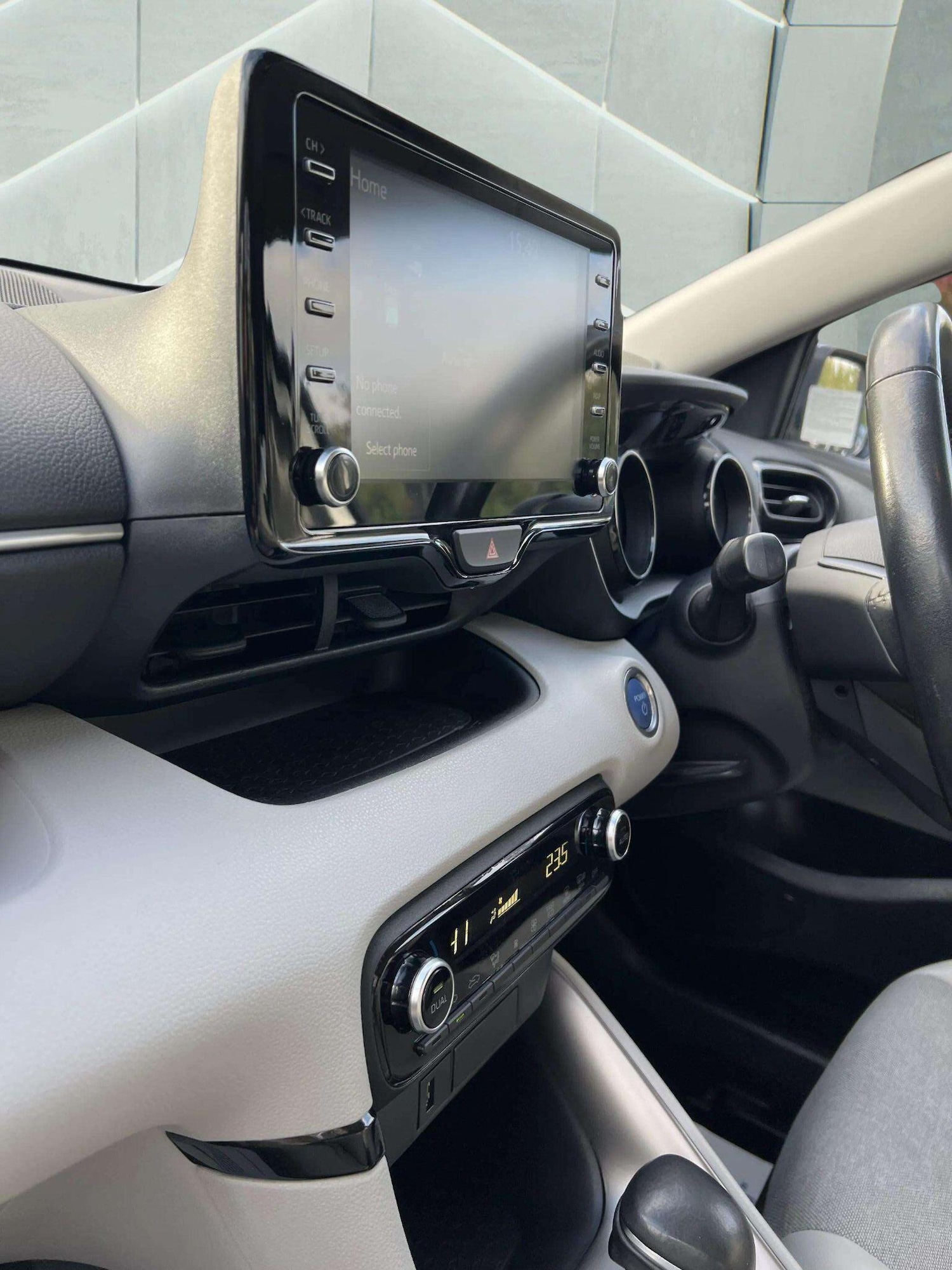 Used Toyota Yaris 2020 for sale - 76566661: Photo 69