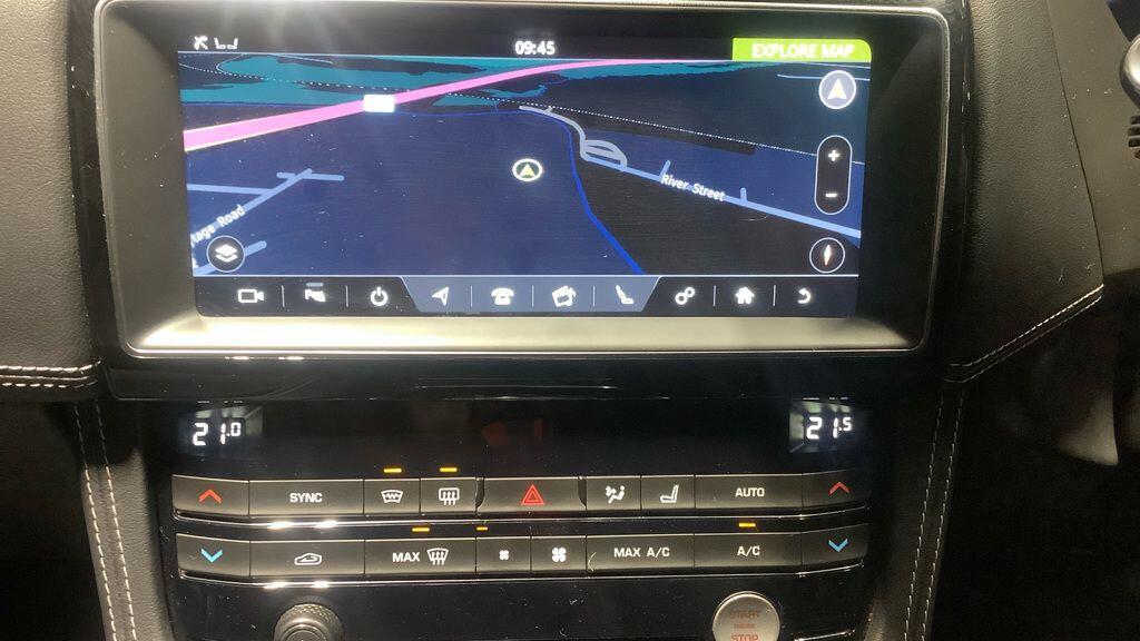 Used Jaguar F-Pace 2018 for sale - 76865908: Photo 11