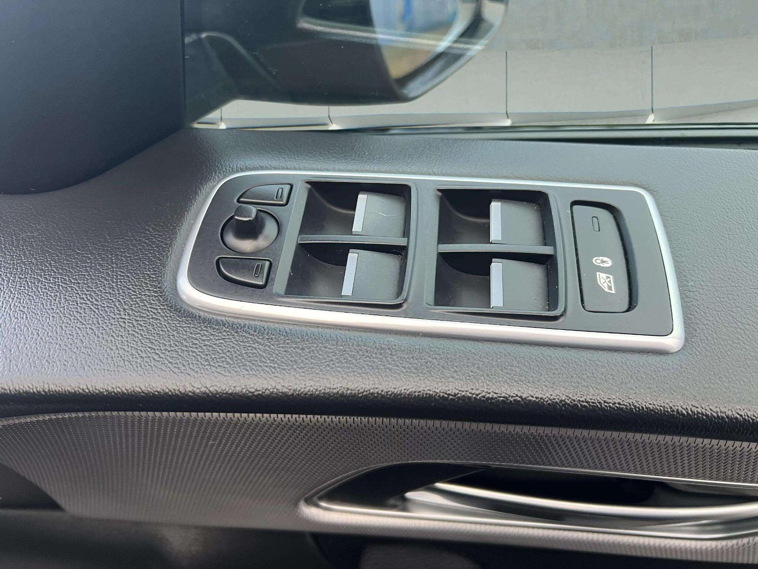 Used Jaguar F-Pace 2018 for sale - 76865908: Photo 22