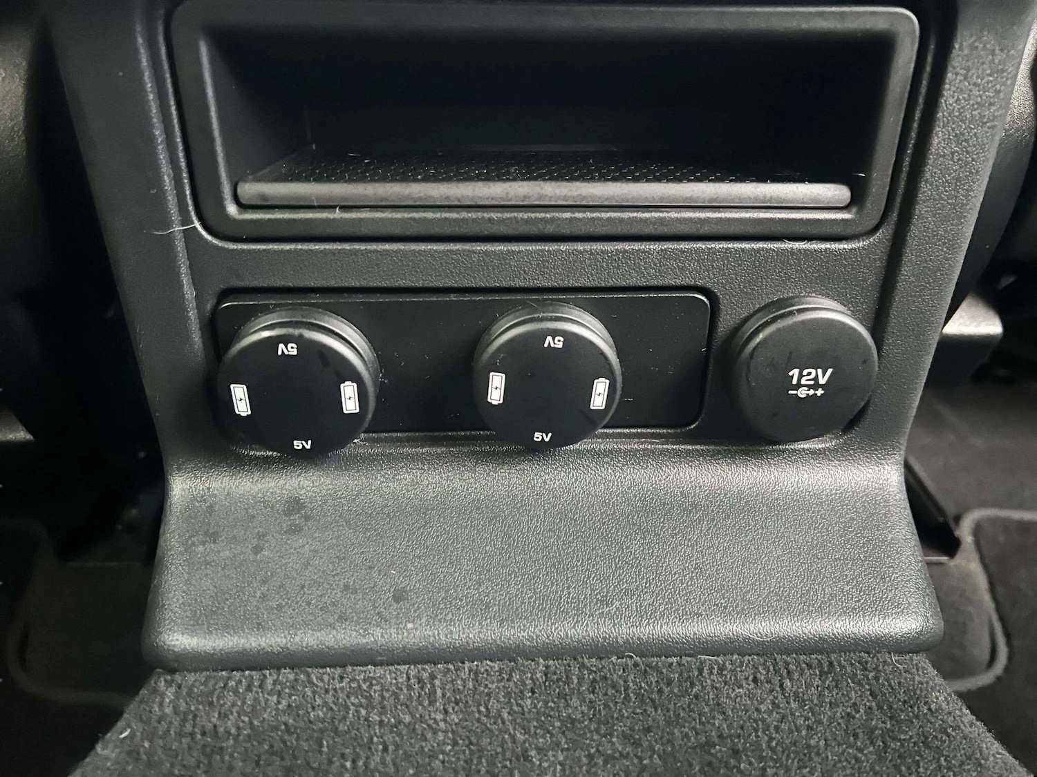 Used Jaguar F-Pace 2018 for sale - 76865908: Photo 41