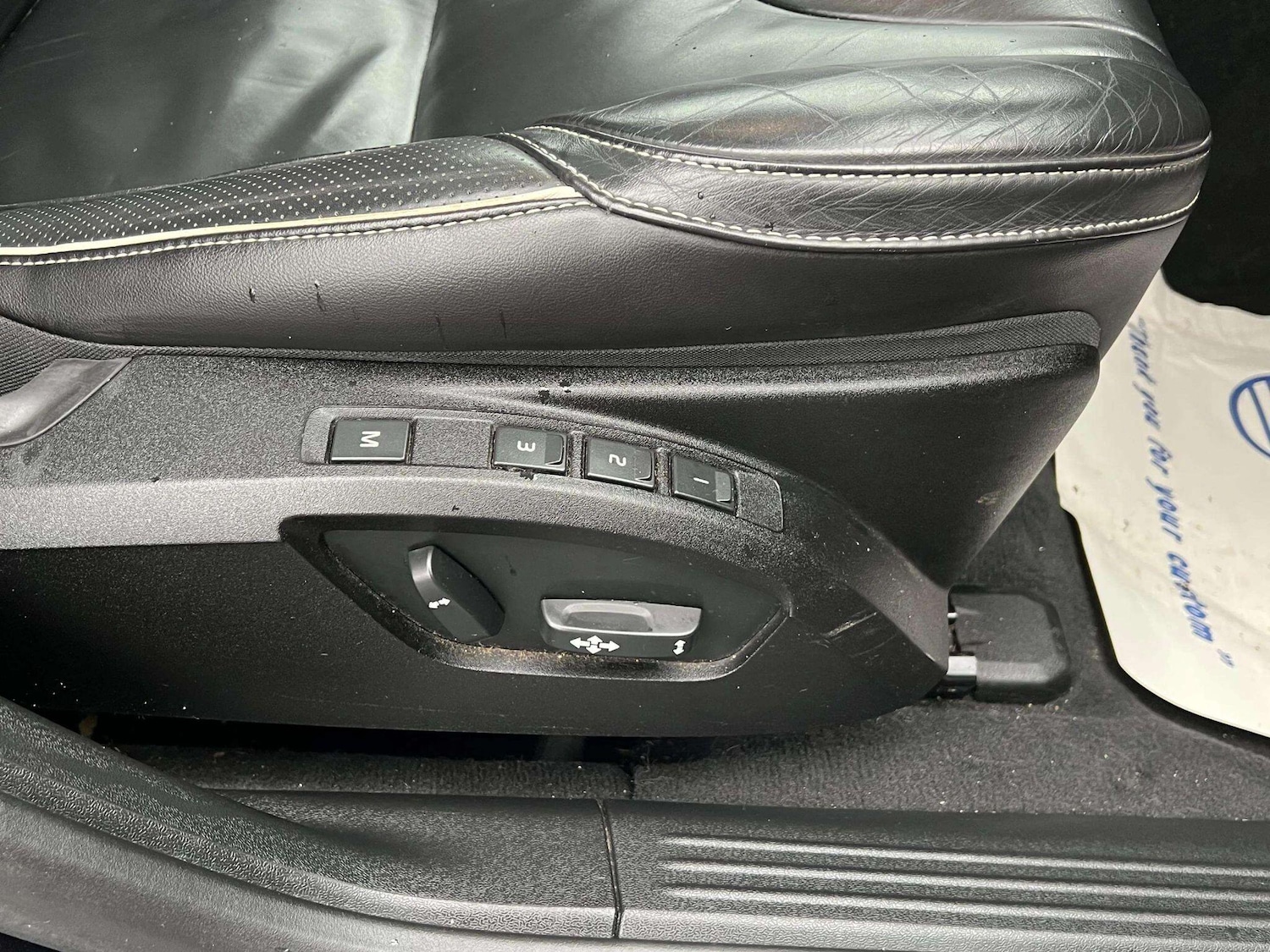 Used Volvo V40 2019 for sale - 76598460: Photo 43