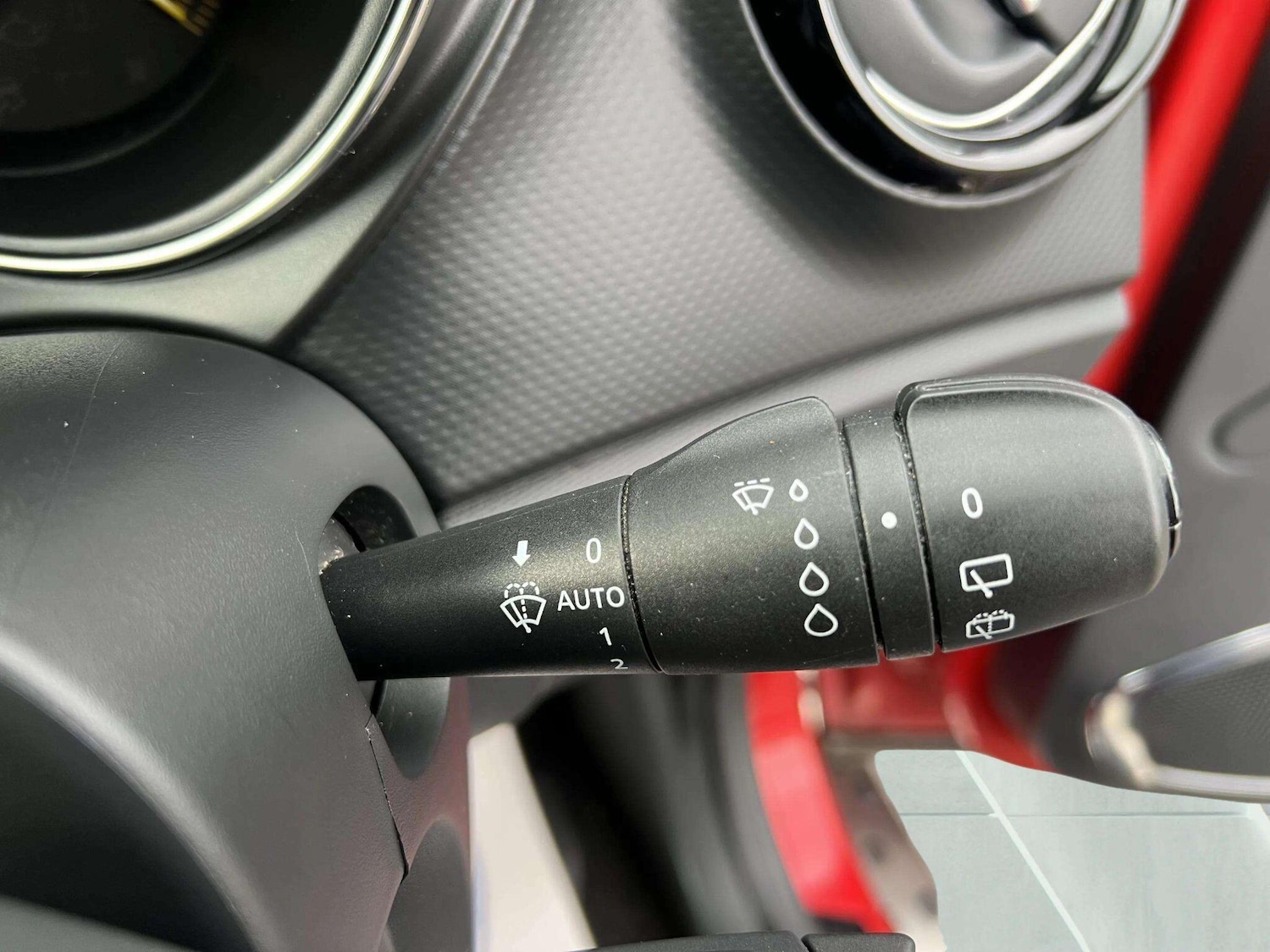 Used Renault Captur 2016 for sale - 76598461: Photo 42