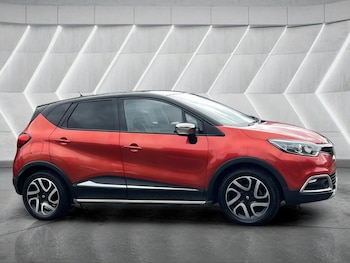 Used Renault Captur 2016 for sale - 76598461: Photo