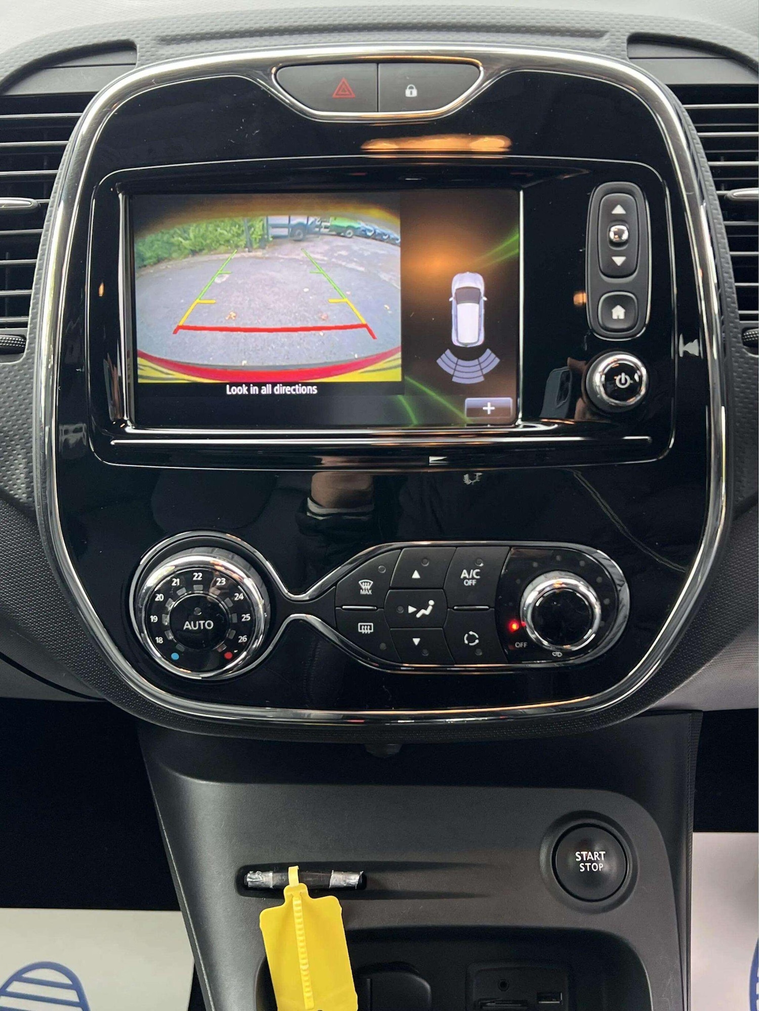 Used Renault Captur 2016 for sale - 76598461: Photo 50