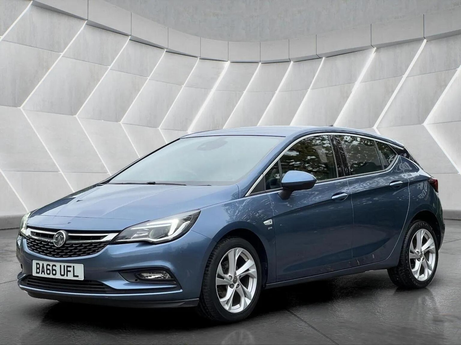 Used Vauxhall Astra 2017 for sale - 76566606: Photo 13