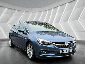 Used Vauxhall Astra 2017 for sale - 76566606: Photo