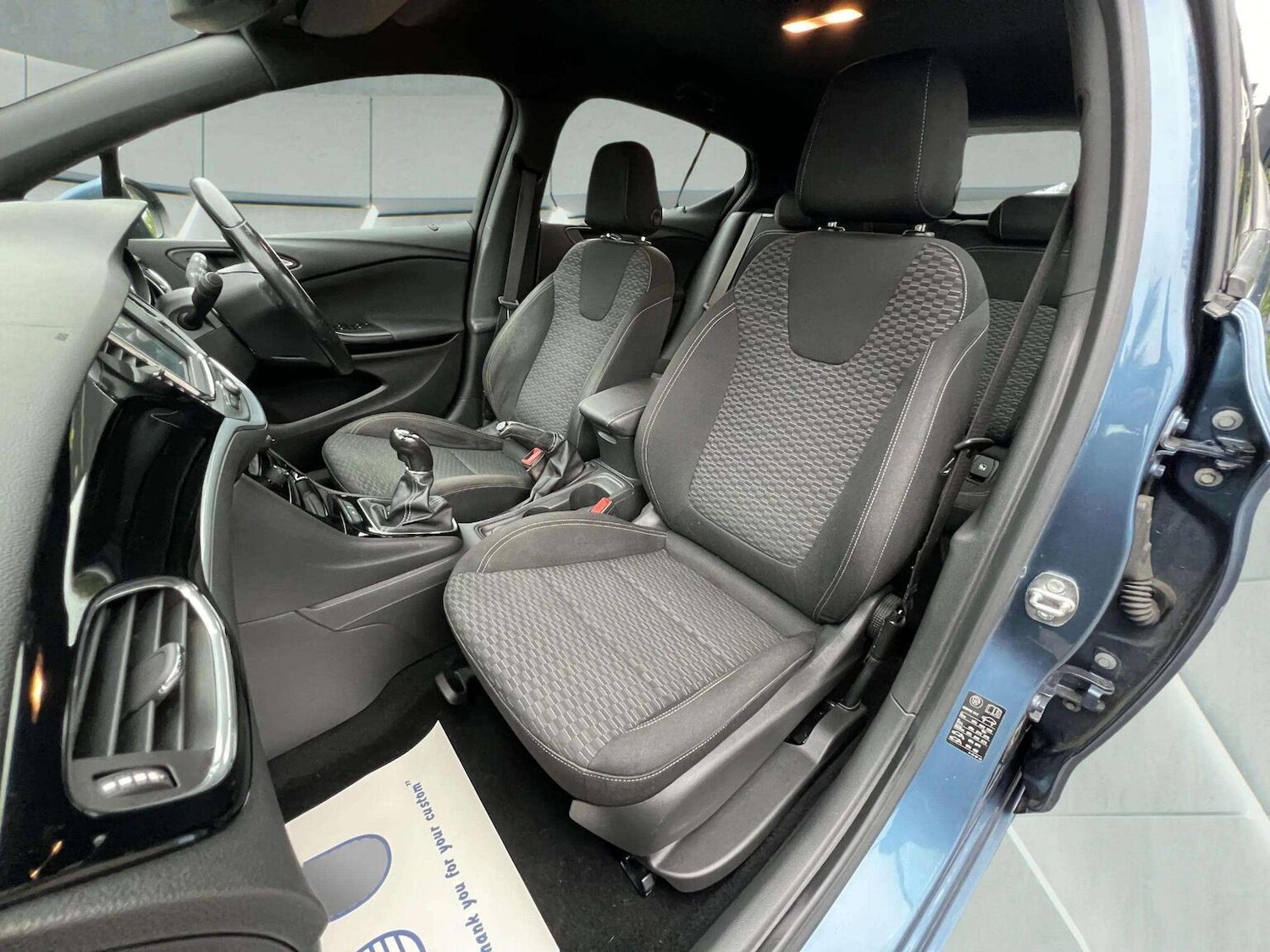 Used Vauxhall Astra 2017 for sale - 76566606: Photo 58