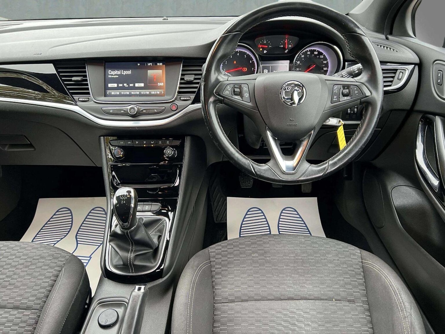 Used Vauxhall Astra 2017 for sale - 76566606: Photo 63