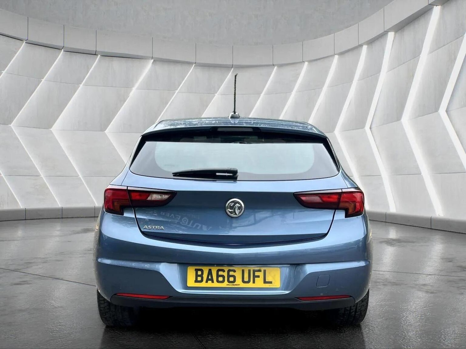 Used Vauxhall Astra 2017 for sale - 76566606: Photo 8