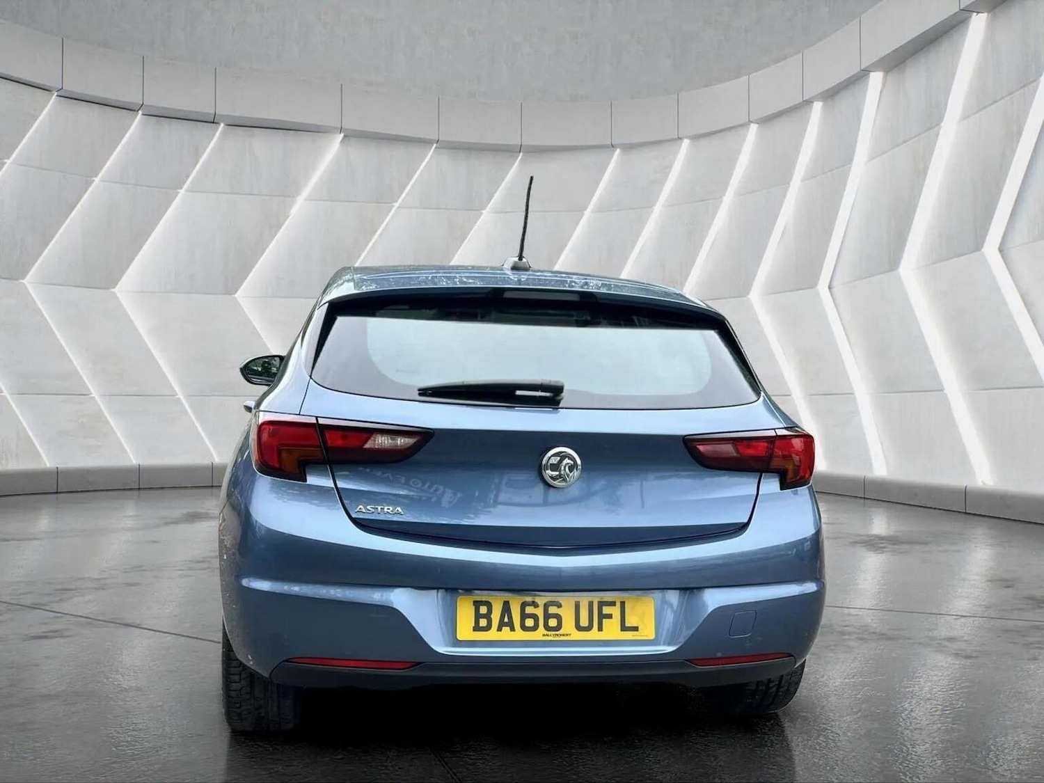 Used Vauxhall Astra 2017 for sale - 76566606: Photo 9