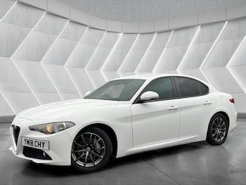 Used Alfa Romeo Giulia 2018 for sale - 76588480: Photo