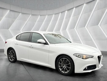 Used Alfa Romeo Giulia 2018 for sale - 76588480: Photo