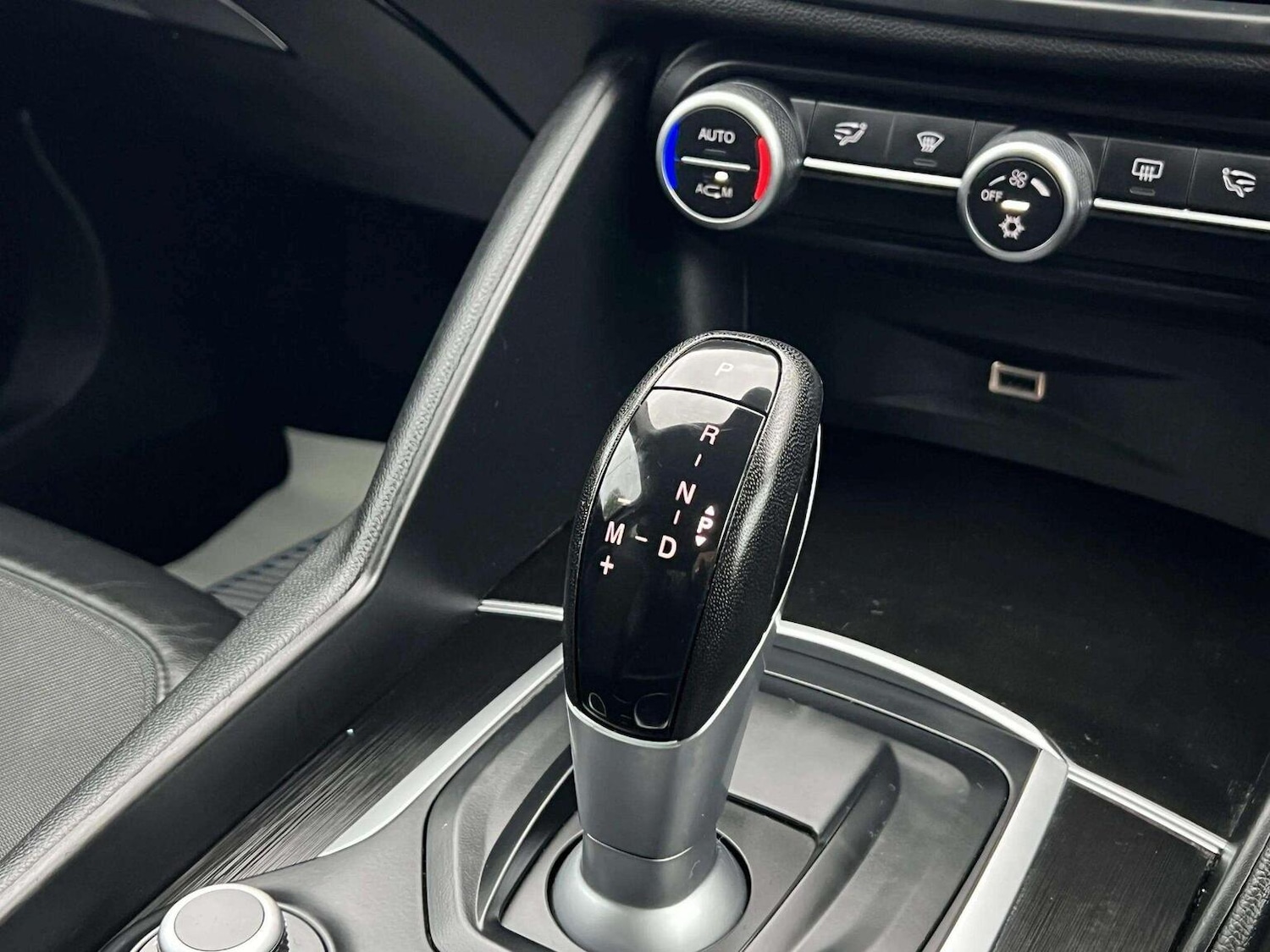 Used Alfa Romeo Giulia 2018 for sale - 76588480: Photo 35