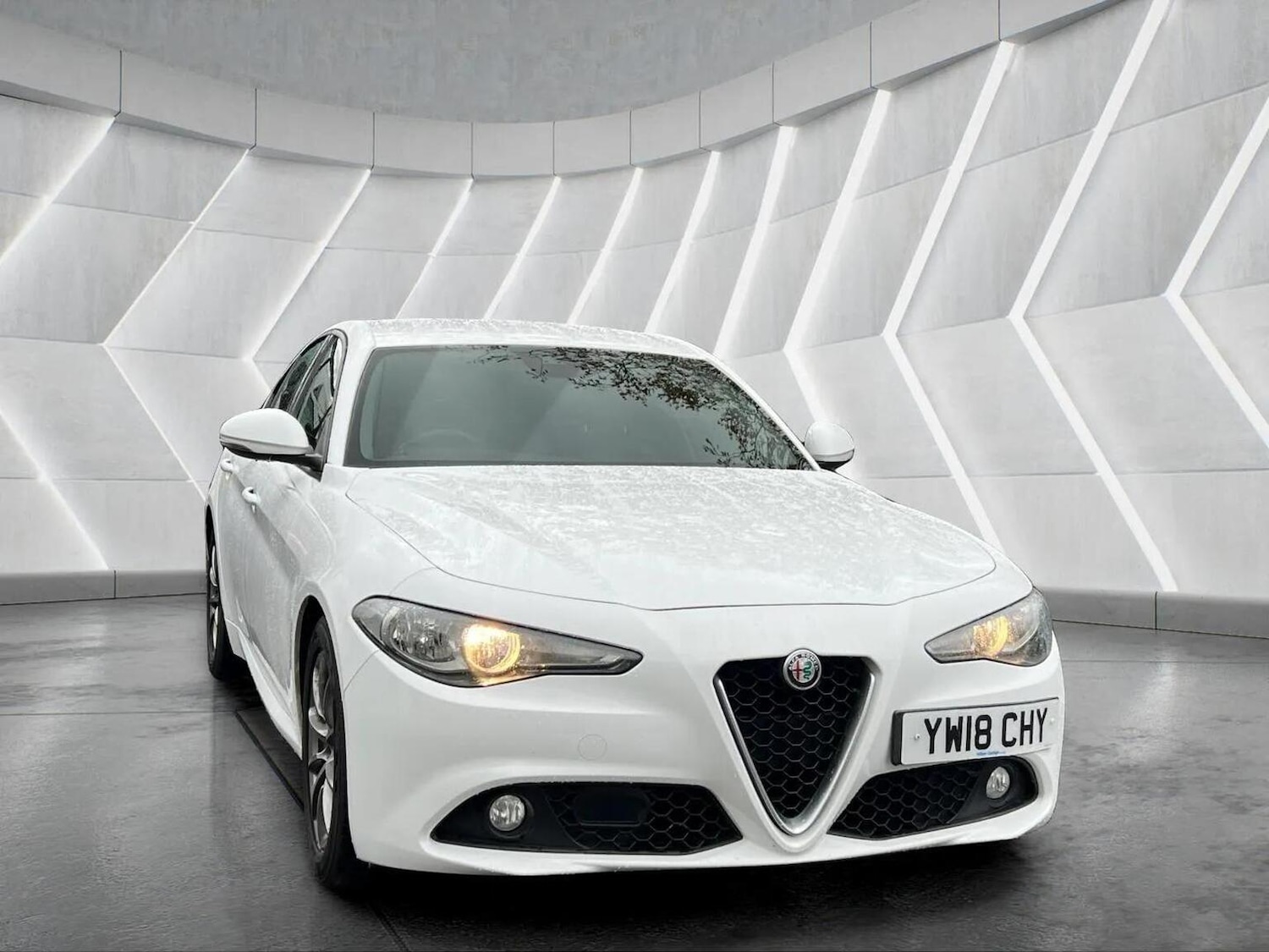 Used Alfa Romeo Giulia 2018 for sale - 76588480: Photo 4