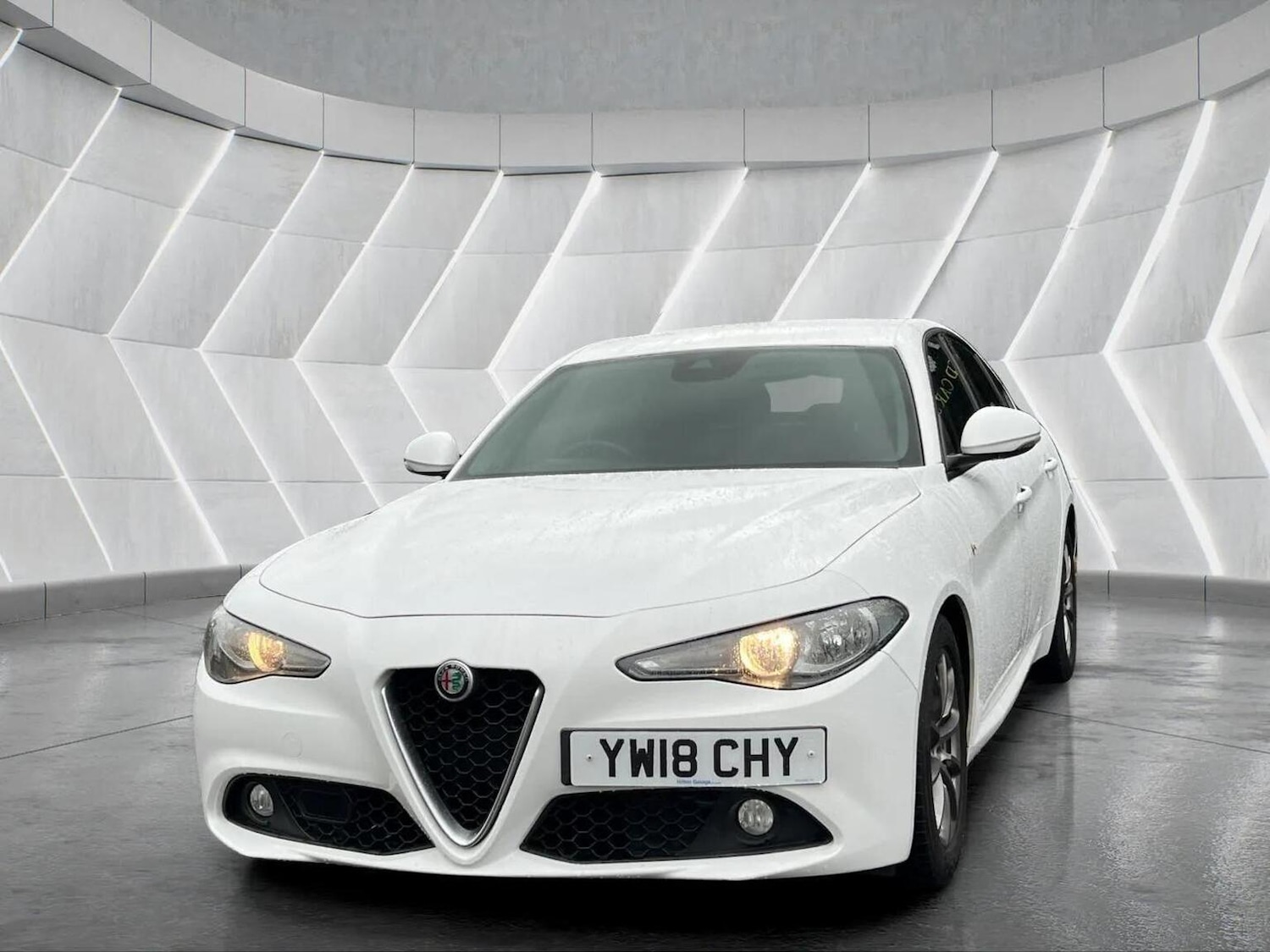 Used Alfa Romeo Giulia 2018 for sale - 76588480: Photo 6