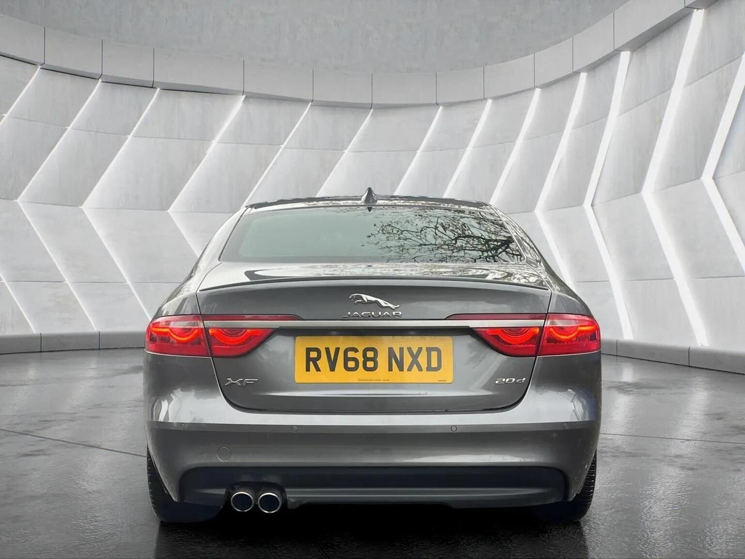 Used Jaguar XF 2018 for sale - 76566648: Photo 17