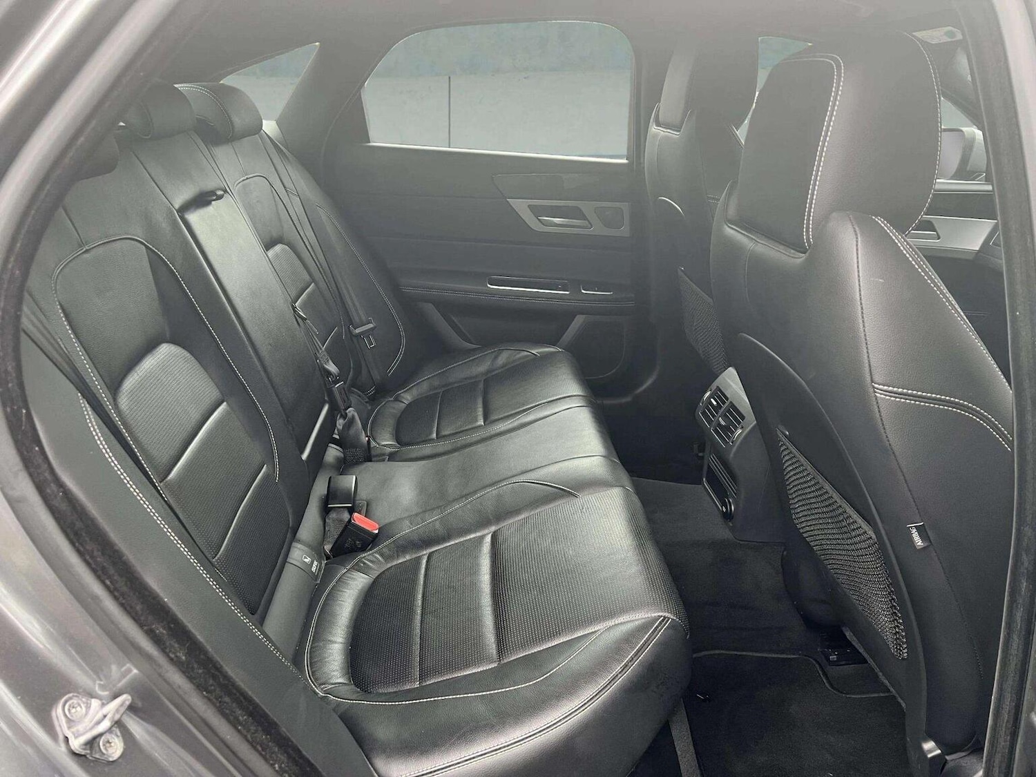 Used Jaguar XF 2018 for sale - 76566648: Photo 38