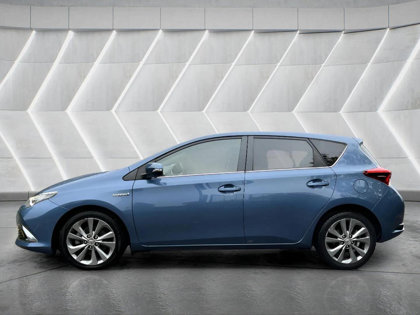 Used Toyota Auris 2017 for sale - 76598487: Photo 10