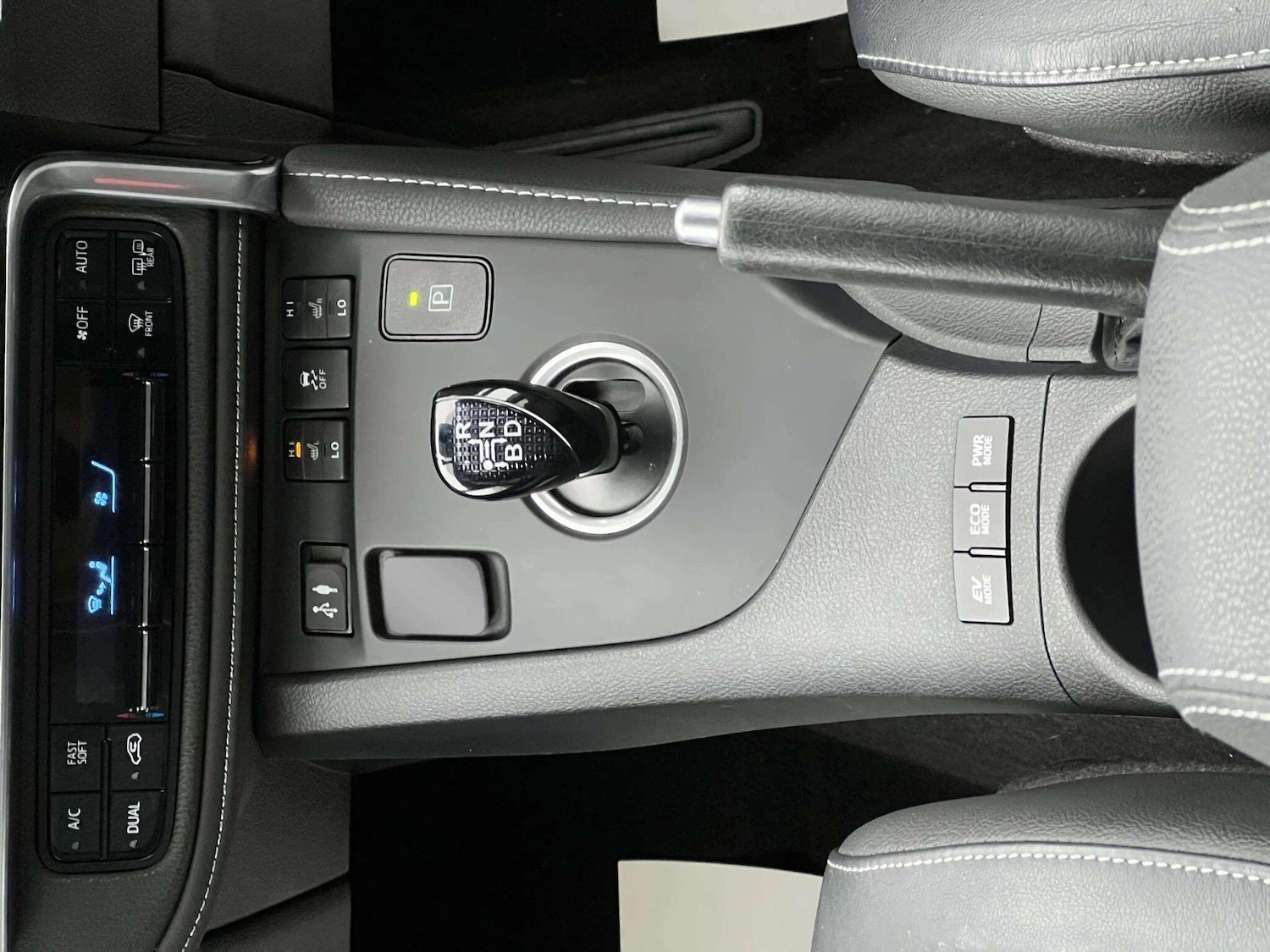 Used Toyota Auris 2017 for sale - 76598487: Photo 41