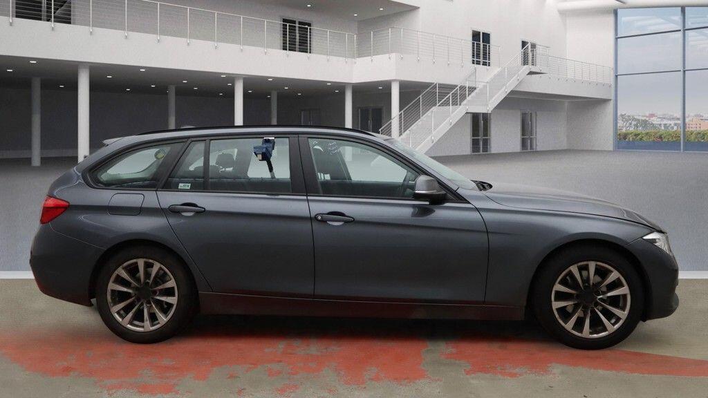 Used BMW 3 Series 2018 for sale - 77155895: Photo 11