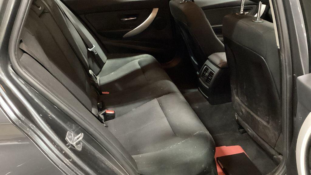 Used BMW 3 Series 2018 for sale - 77155895: Photo 14