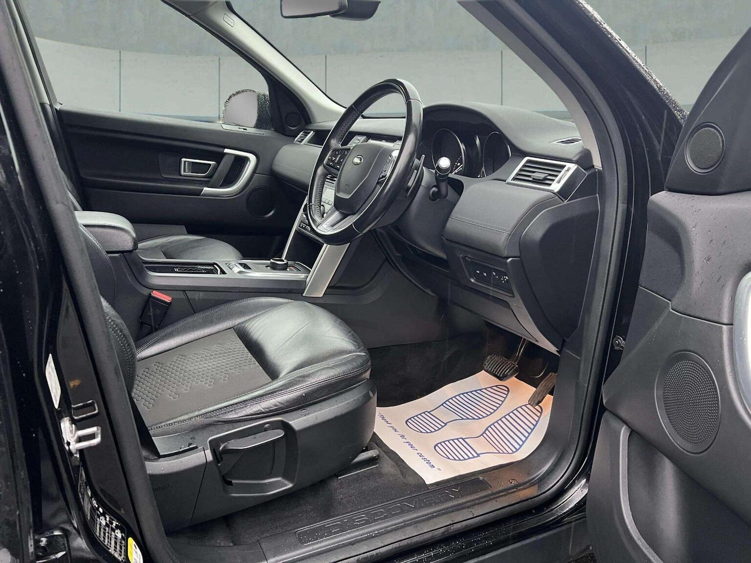 Used Land Rover Discovery Sport 2018 for sale - 76566631: Photo 17