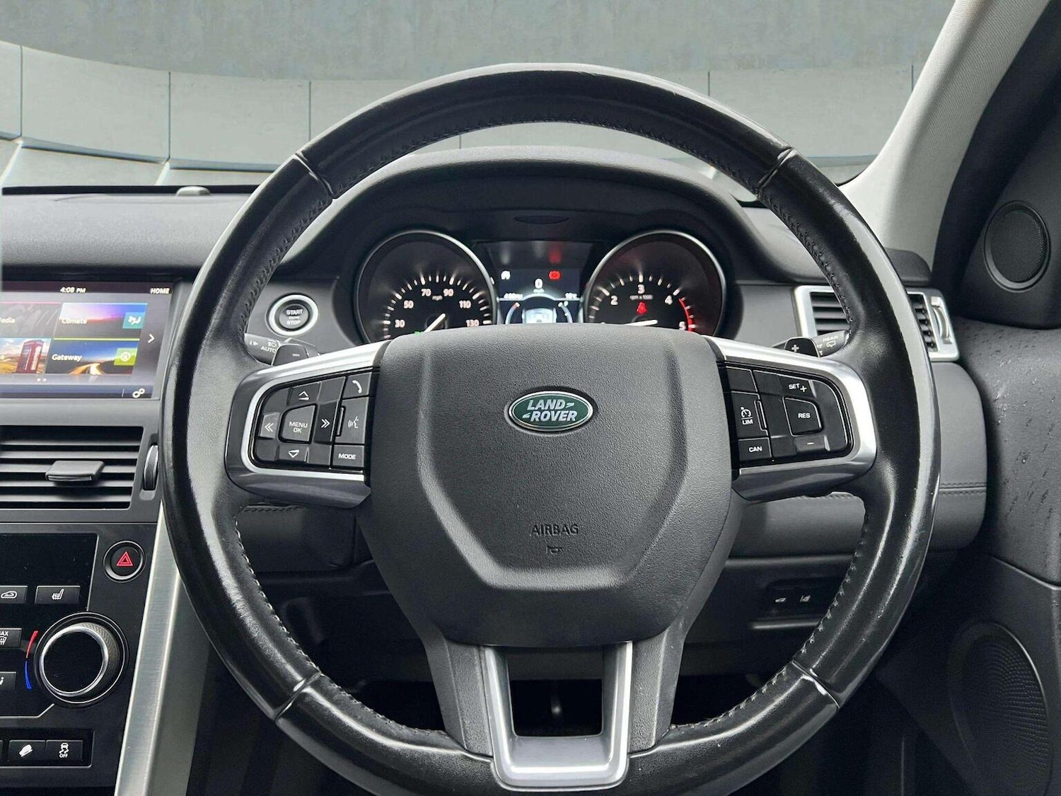 Used Land Rover Discovery Sport 2018 for sale - 76566631: Photo 24