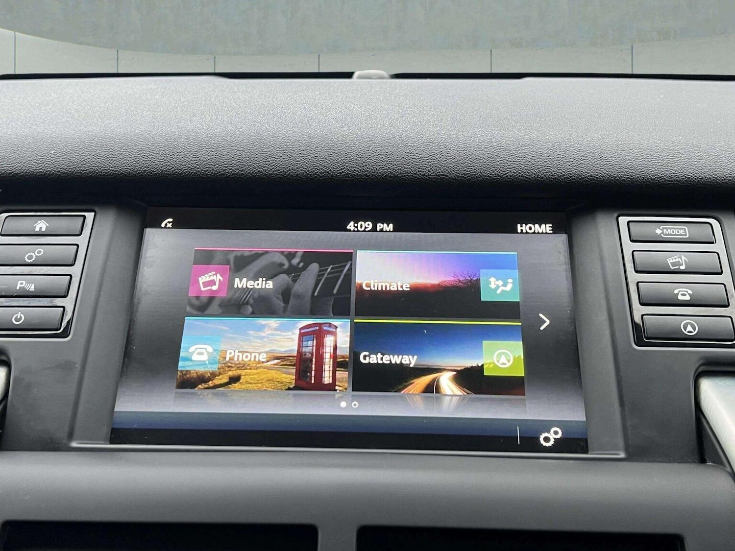 Used Land Rover Discovery Sport 2018 for sale - 76566631: Photo 30