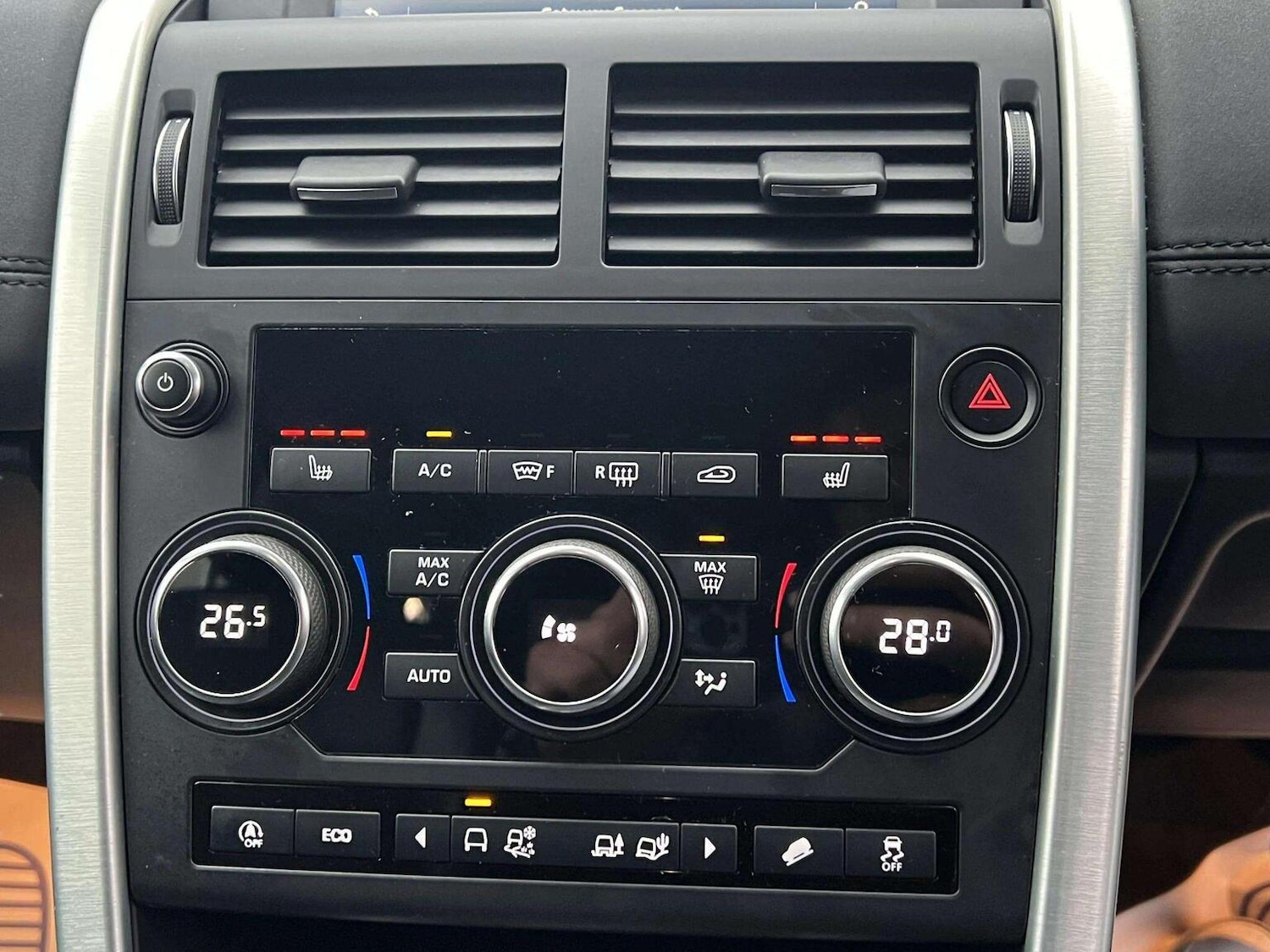 Used Land Rover Discovery Sport 2018 for sale - 76566631: Photo 31