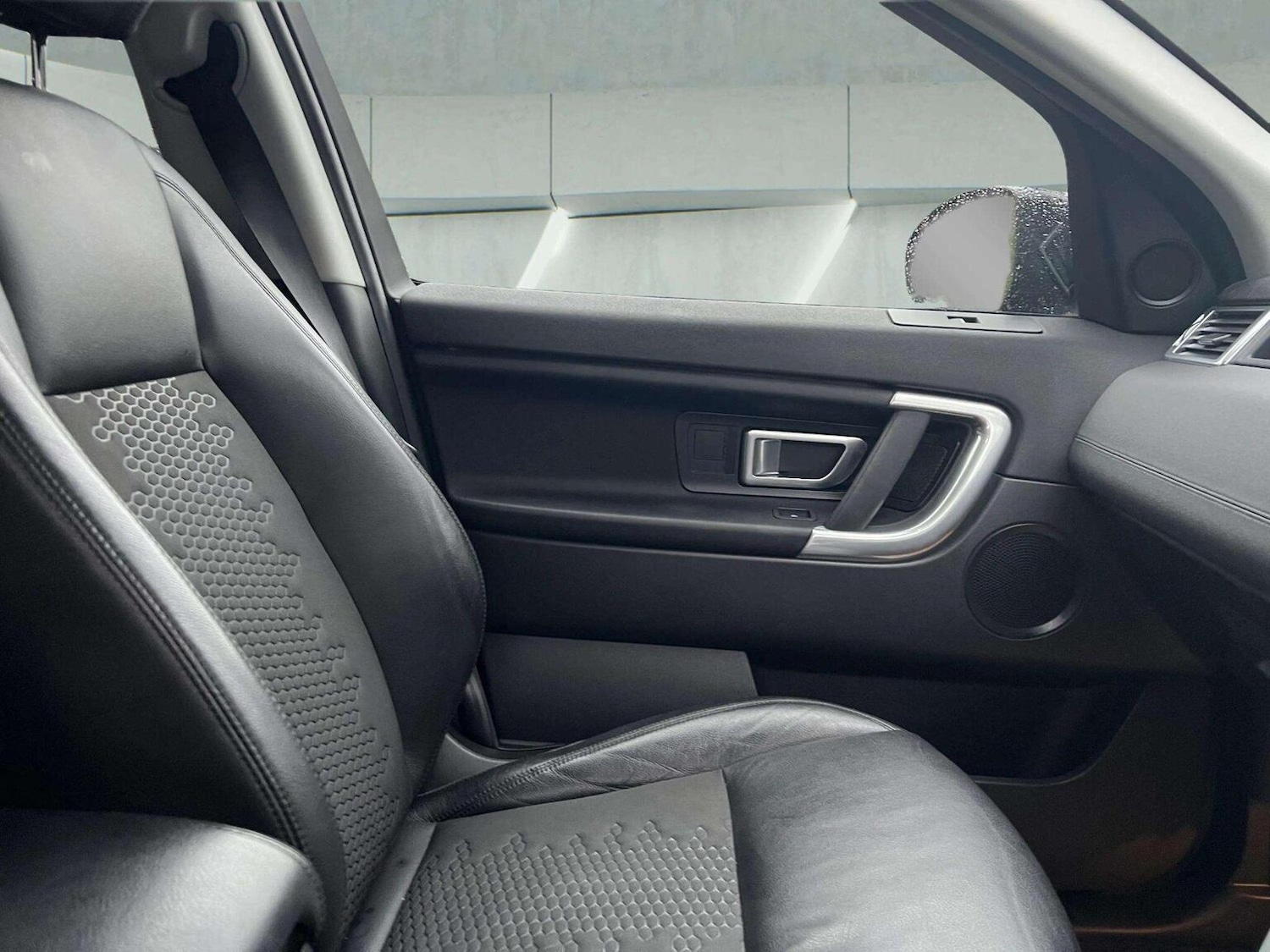 Used Land Rover Discovery Sport 2018 for sale - 76566631: Photo 38