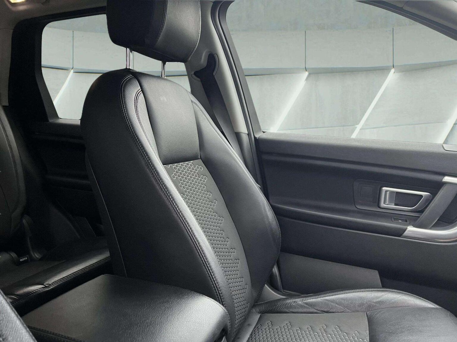 Used Land Rover Discovery Sport 2018 for sale - 76566631: Photo 39