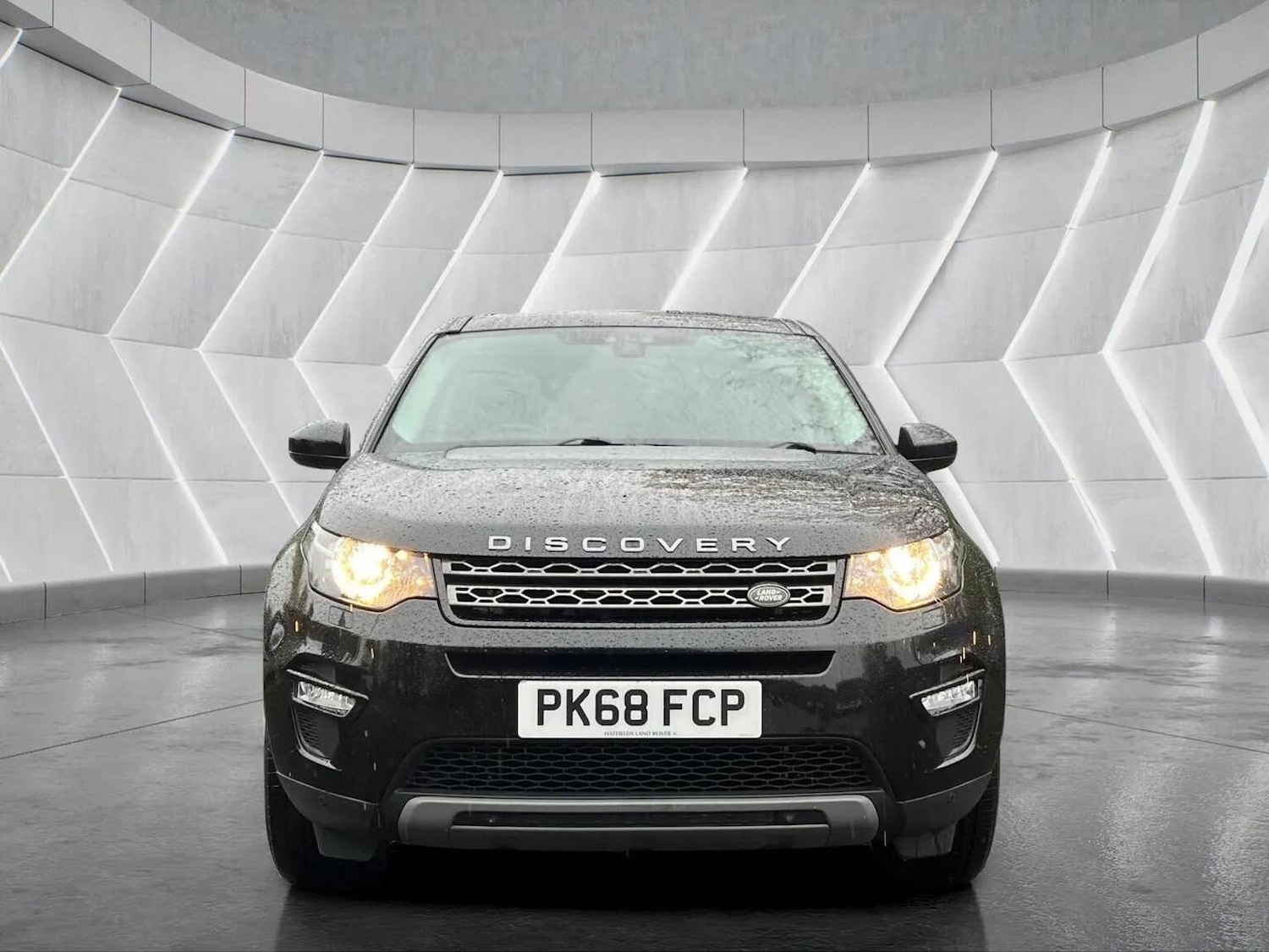 Used Land Rover Discovery Sport 2018 for sale - 76566631: Photo 5