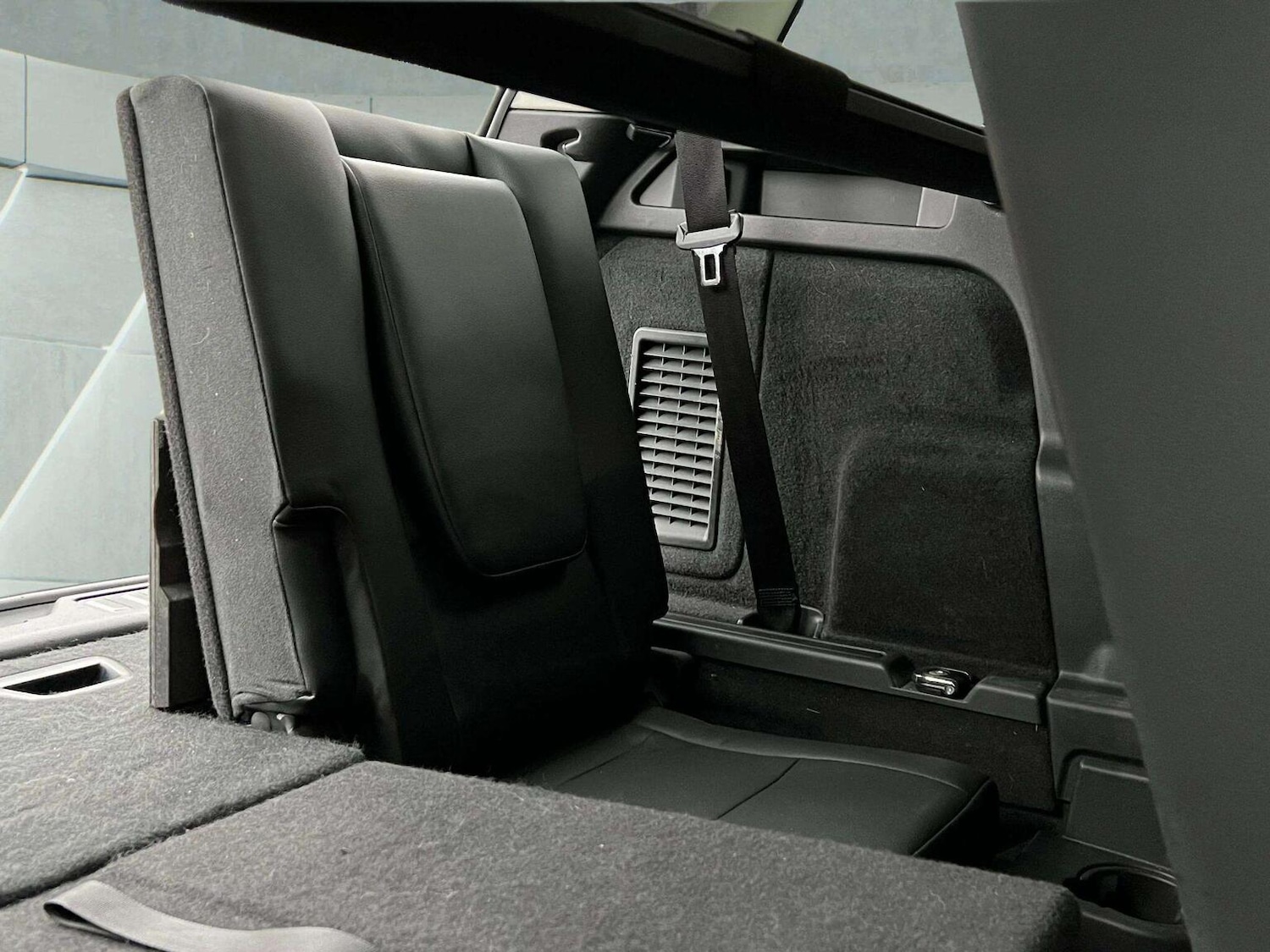 Used Land Rover Discovery Sport 2018 for sale - 76566631: Photo 51