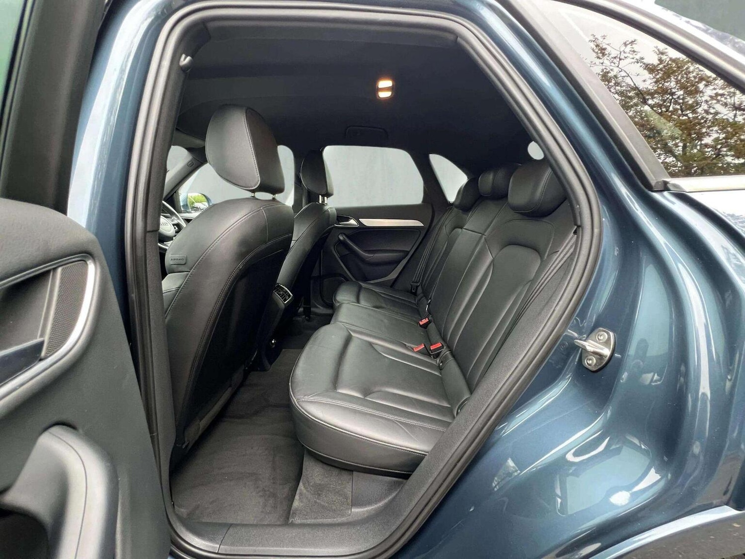 Used Audi Q3 2018 for sale - 76566642: Photo 34