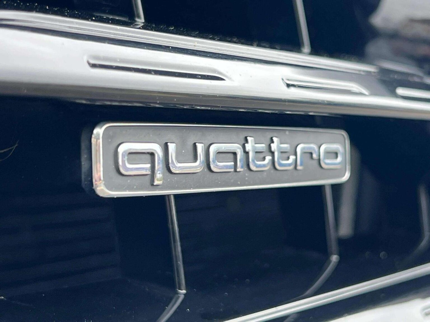 Used Audi Q3 2018 for sale - 76566642: Photo 36