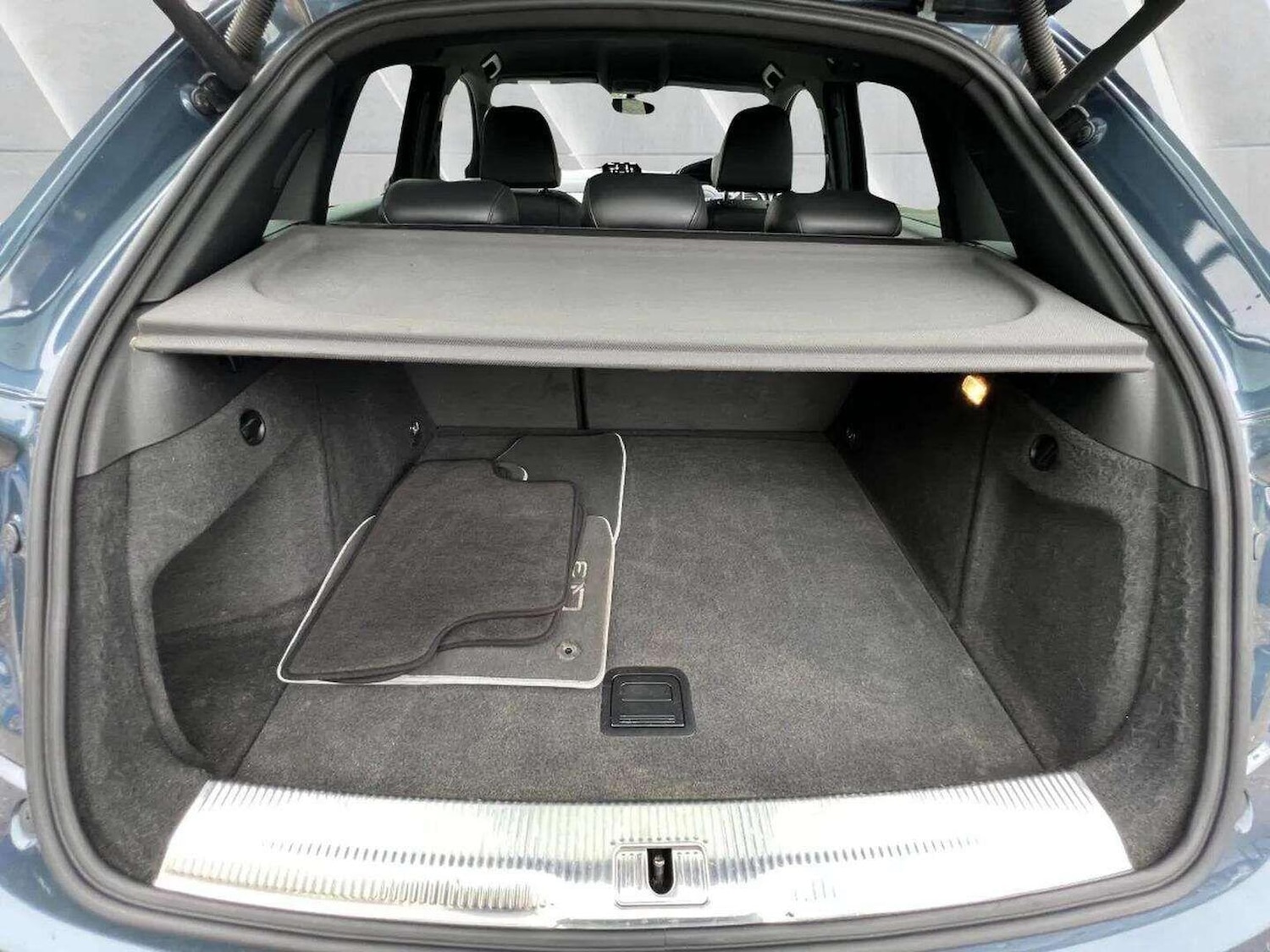 Used Audi Q3 2018 for sale - 76566642: Photo 44