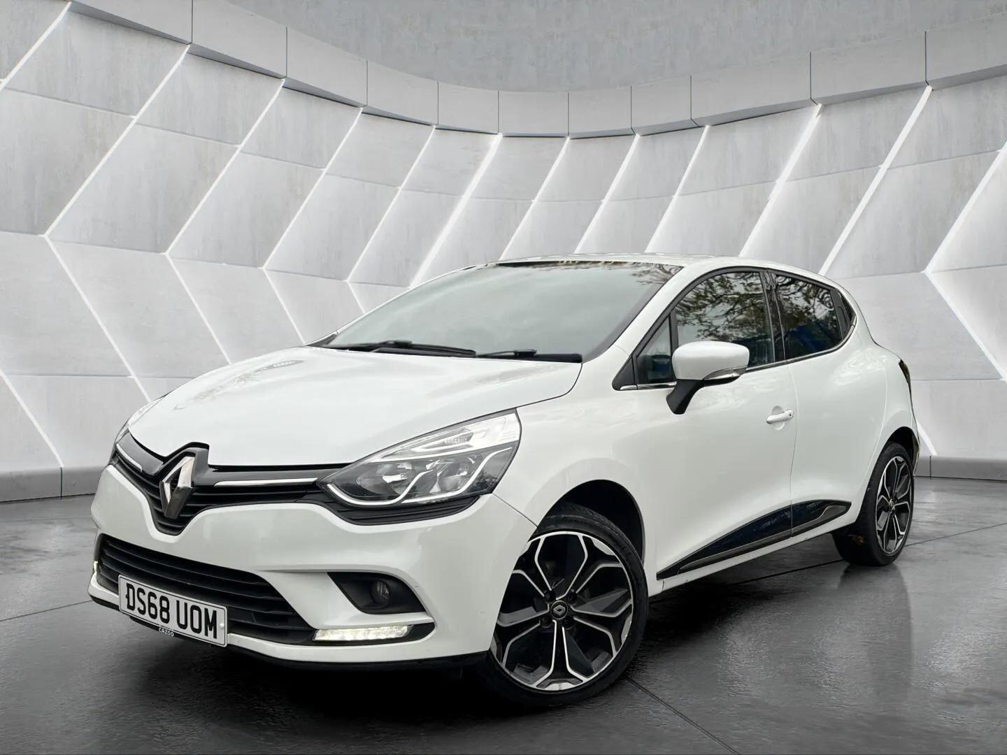 Used Renault Clio 2018 for sale - 76598477: Photo 1