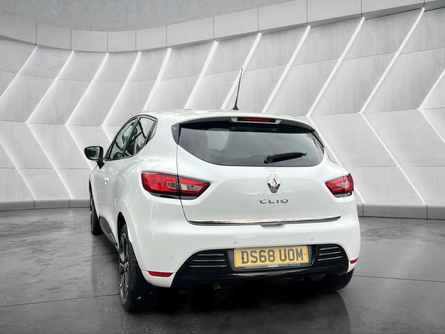 Used Renault Clio 2018 for sale - 76598477: Photo 11