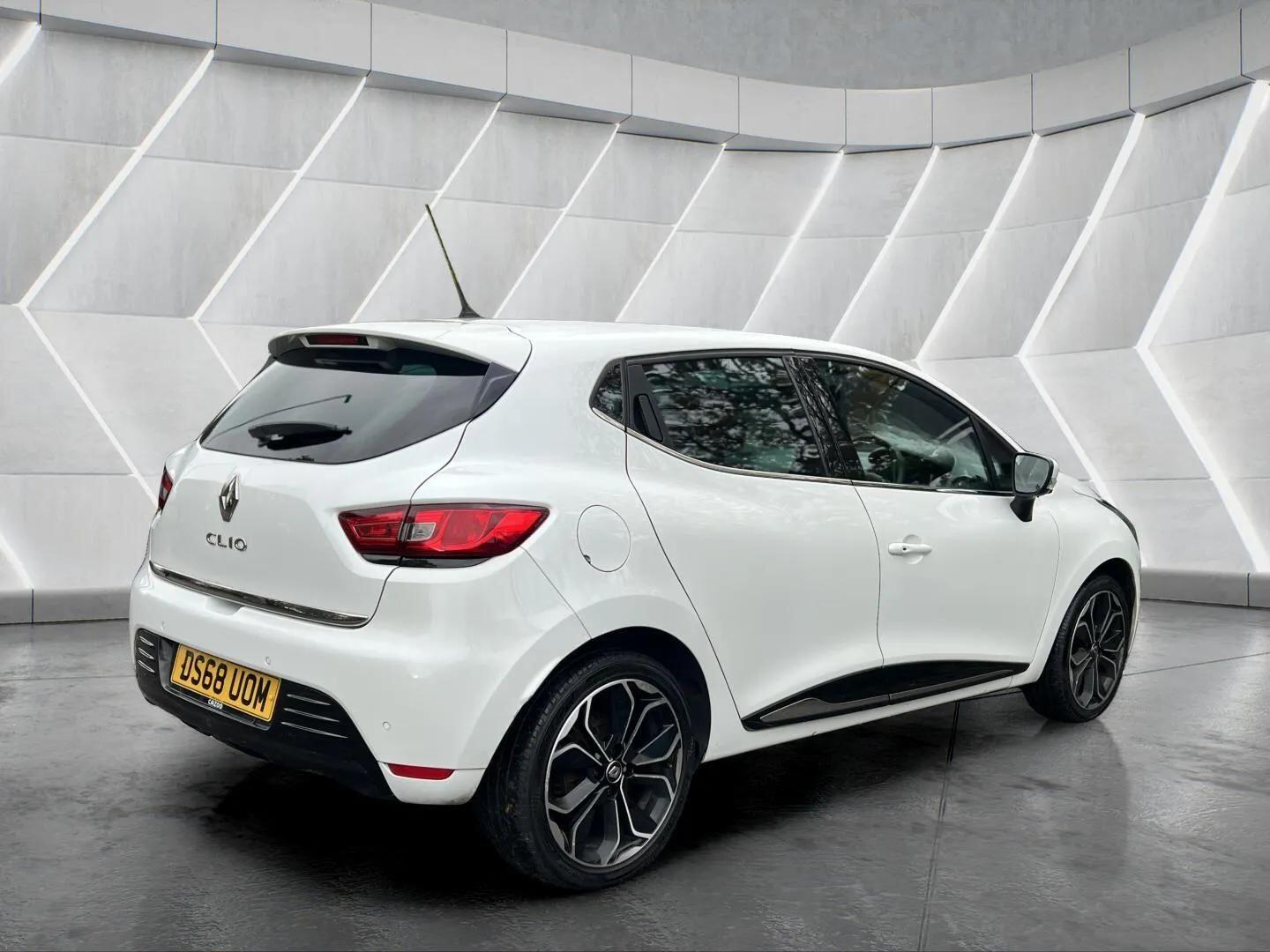 Used Renault Clio 2018 for sale - 76598477: Photo 15