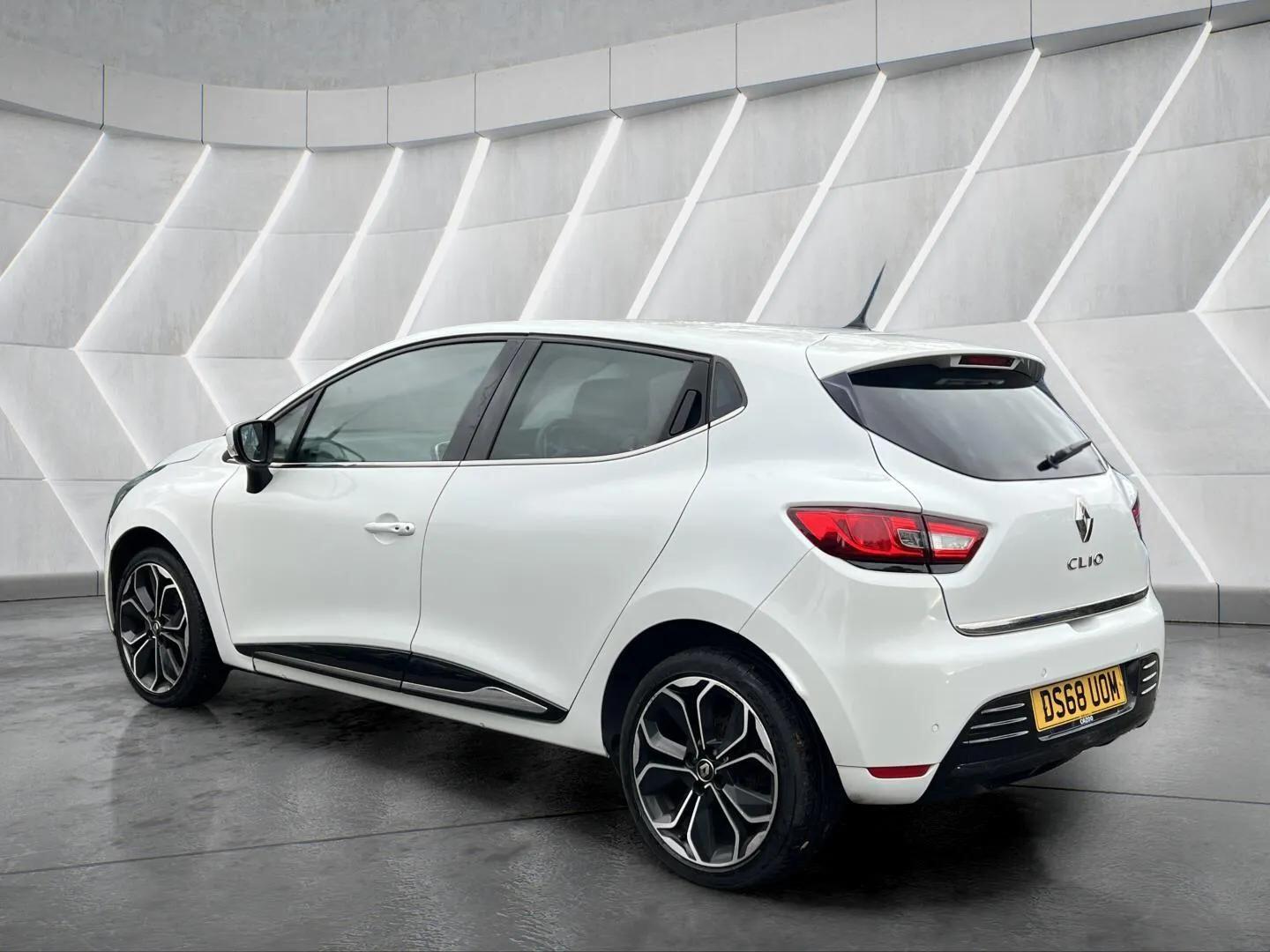 Used Renault Clio 2018 for sale - 76598477: Photo 9