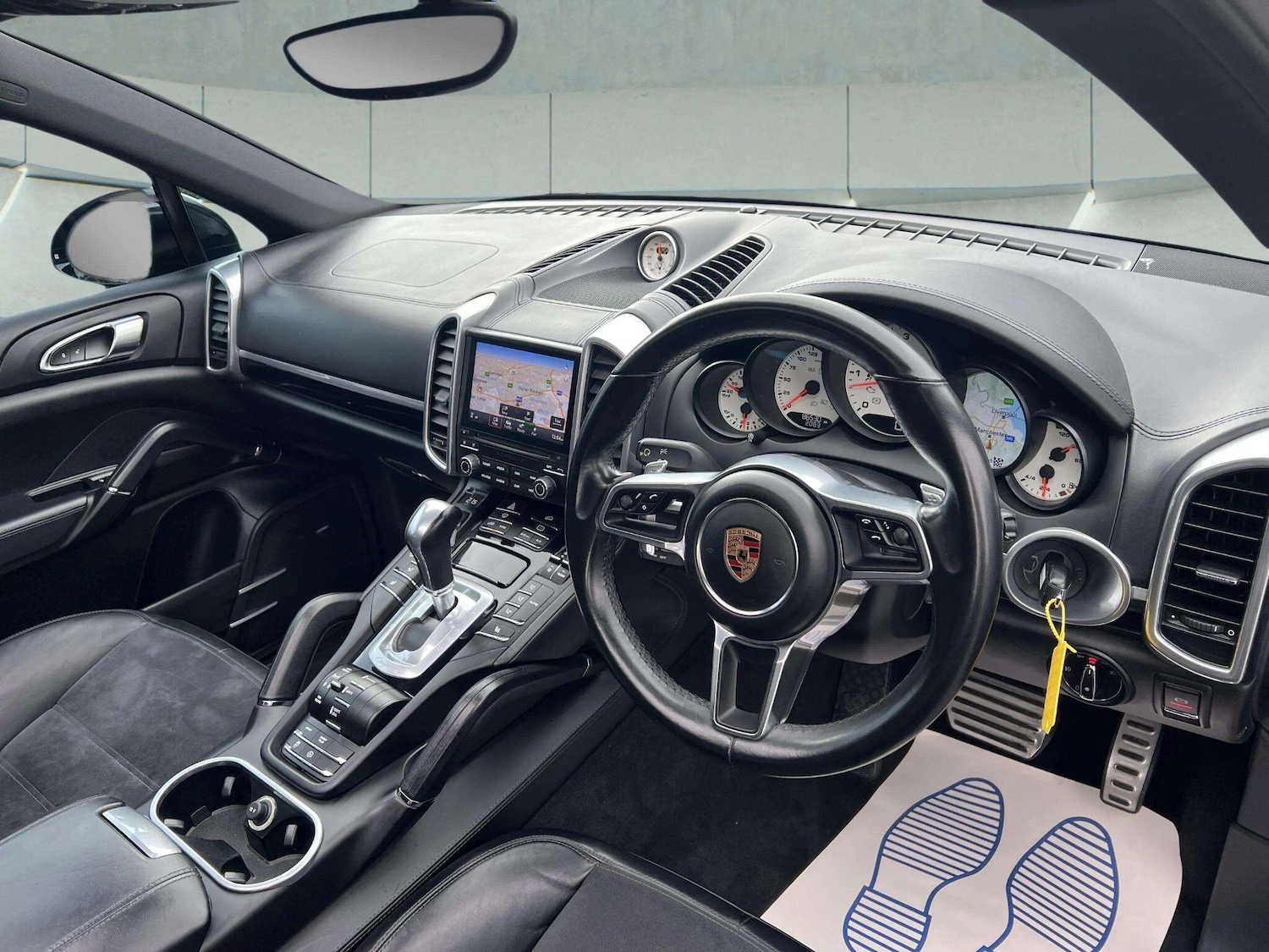 Used Porsche Cayenne for sale - 76598475: Photo 17