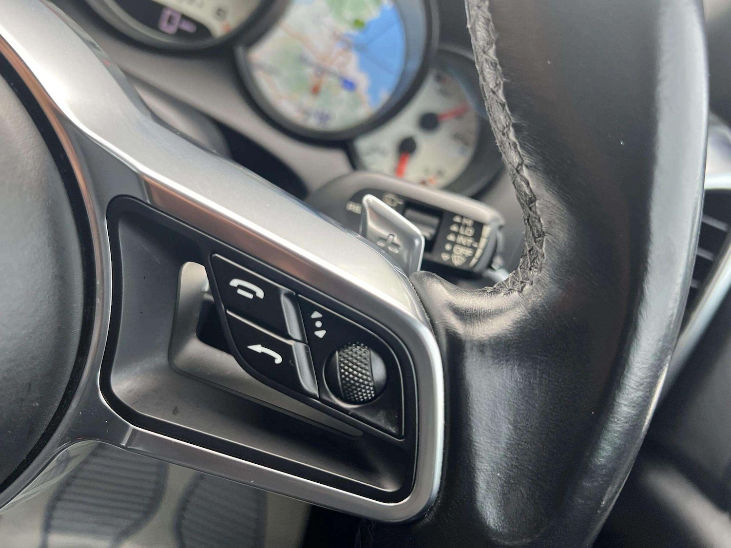 Used Porsche Cayenne for sale - 76598475: Photo 22