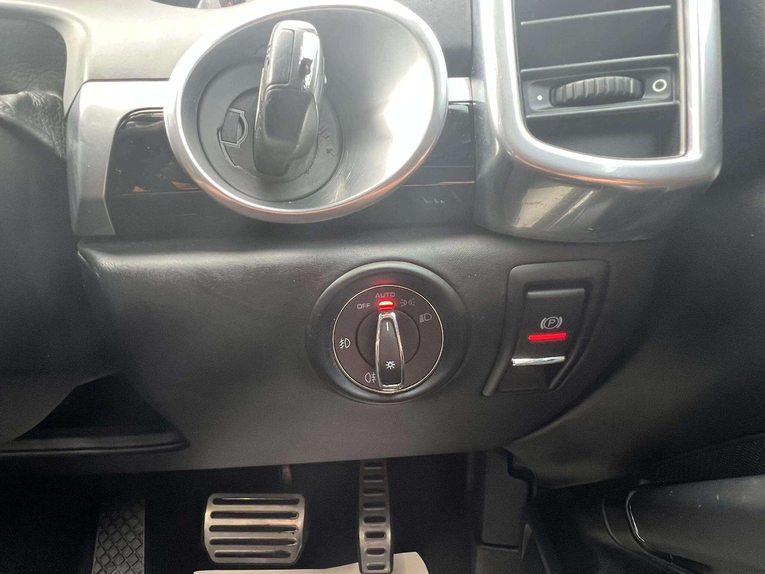 Used Porsche Cayenne for sale - 76598475: Photo 26