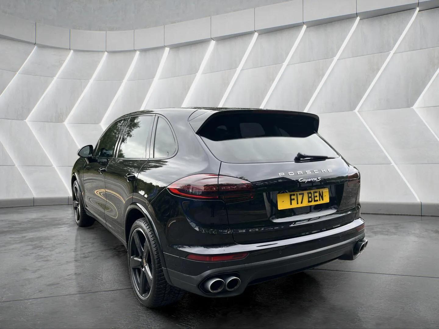 Used Porsche Cayenne for sale - 76598475: Photo 6