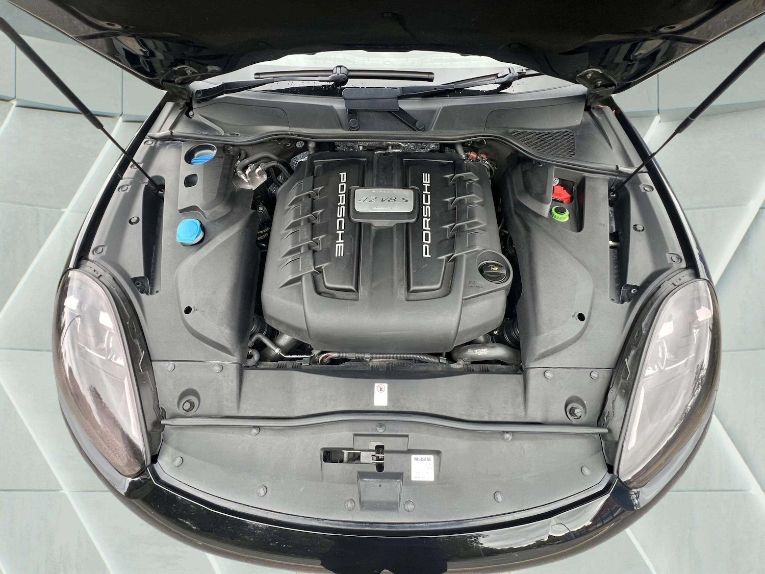 Used Porsche Cayenne for sale - 76598475: Photo 67