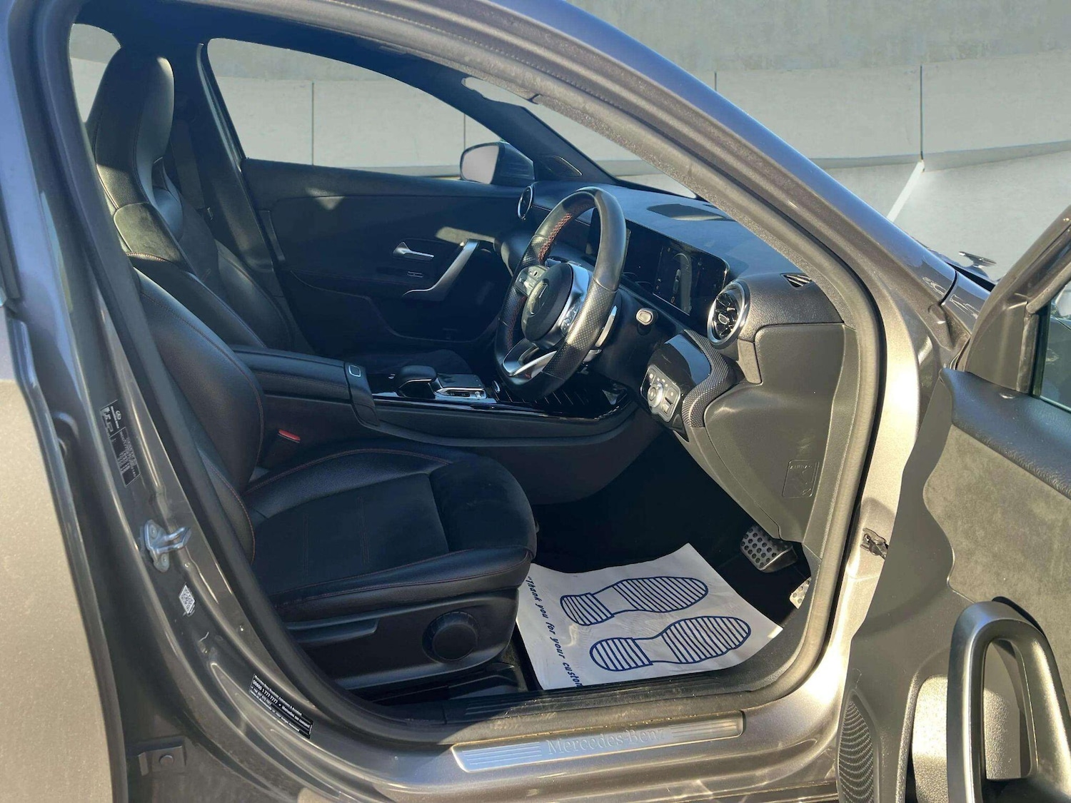 Used Mercedes-Benz A-Class 2018 for sale - 76598478: Photo 18