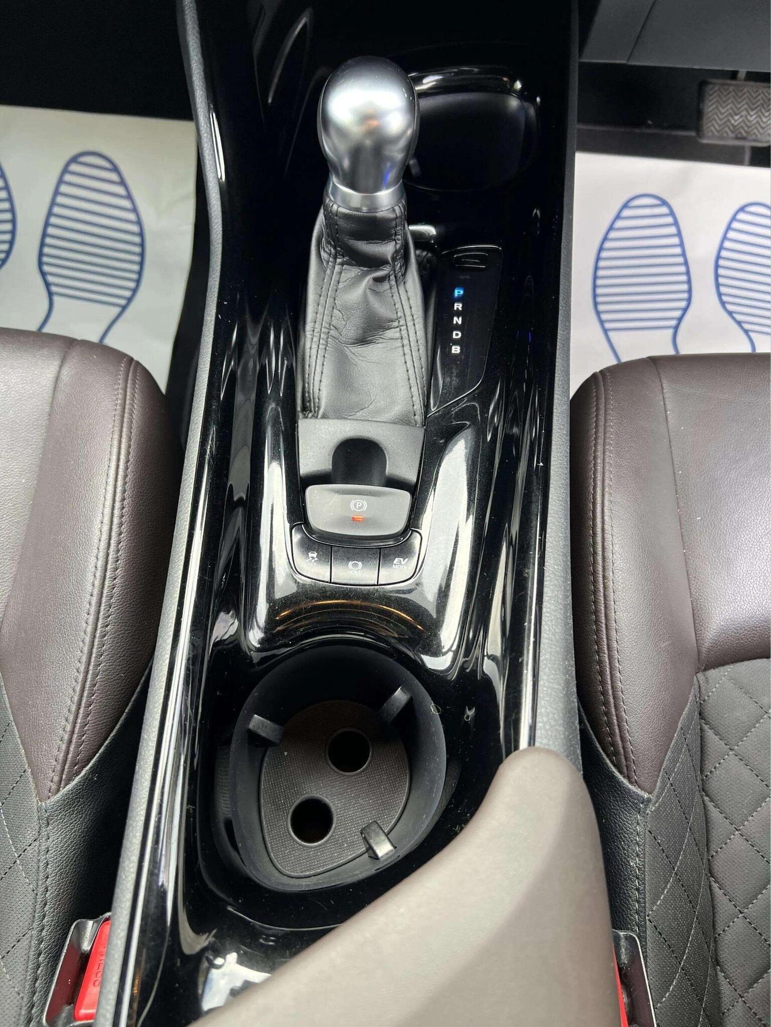 Used Toyota C-HR 2018 for sale - 76566623: Photo 25