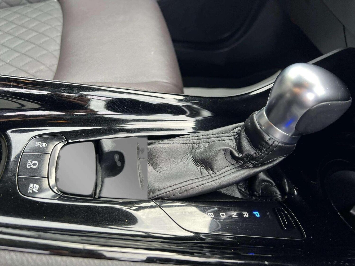 Used Toyota C-HR 2018 for sale - 76566623: Photo 26