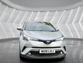 Used Toyota C-HR 2018 for sale - 76566623: Photo