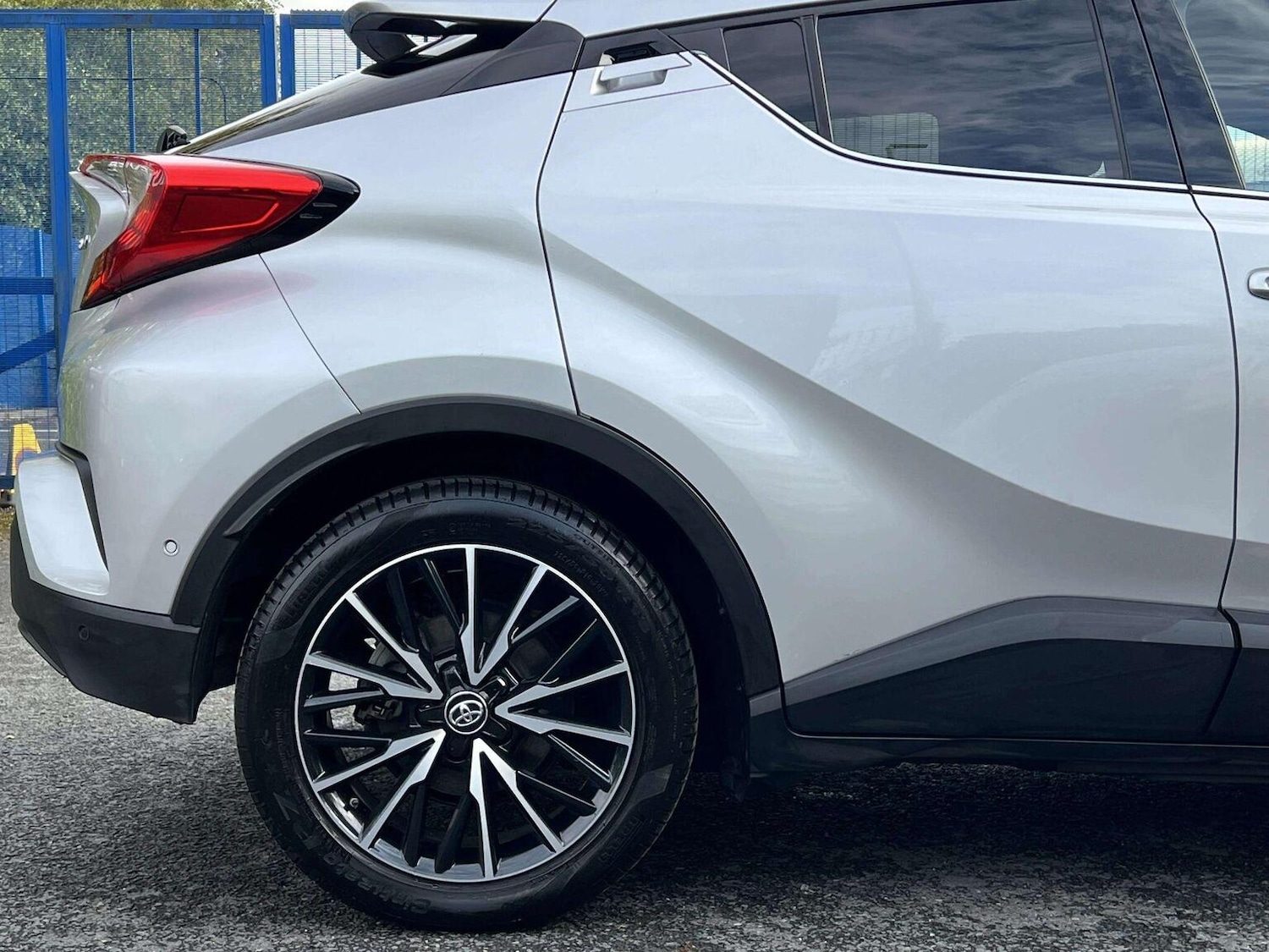 Used Toyota C-HR 2018 for sale - 76566623: Photo 51